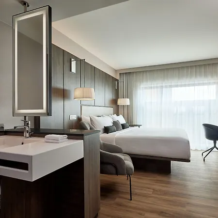 Ac By Marriott Hotel 4*